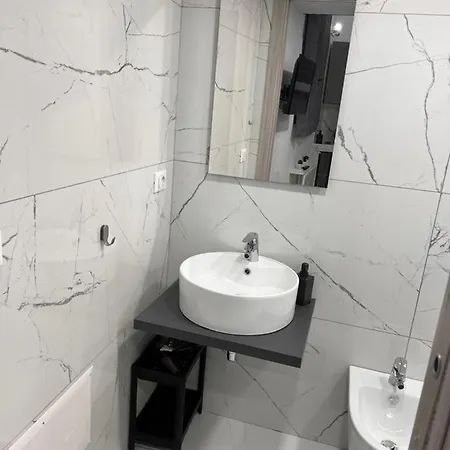 Ferienwohnung La New House Di Seby CTA Exterior foto